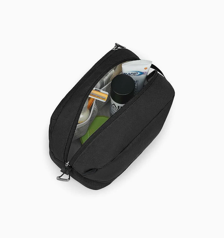 Daylite Toiletry Kit - Image 3
