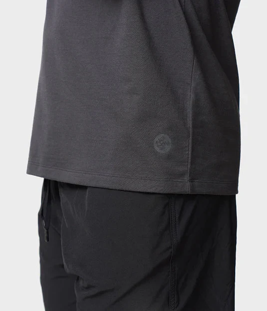 M Tadasana Tee - Image 9