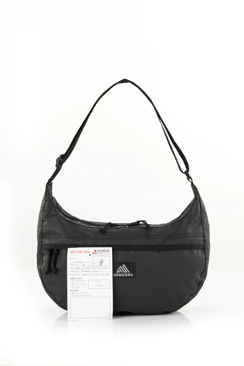 Satchel M Coated True Black - Image 8