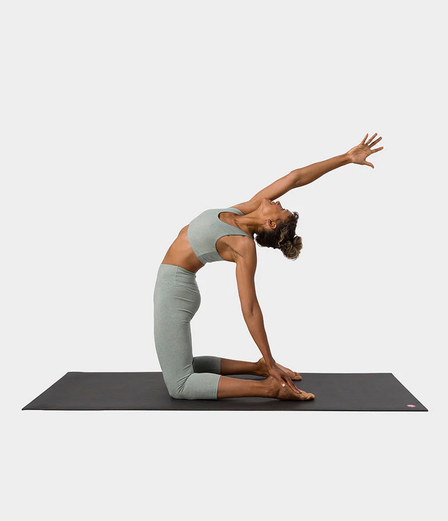 W Dhara Capri Legging - Image 11