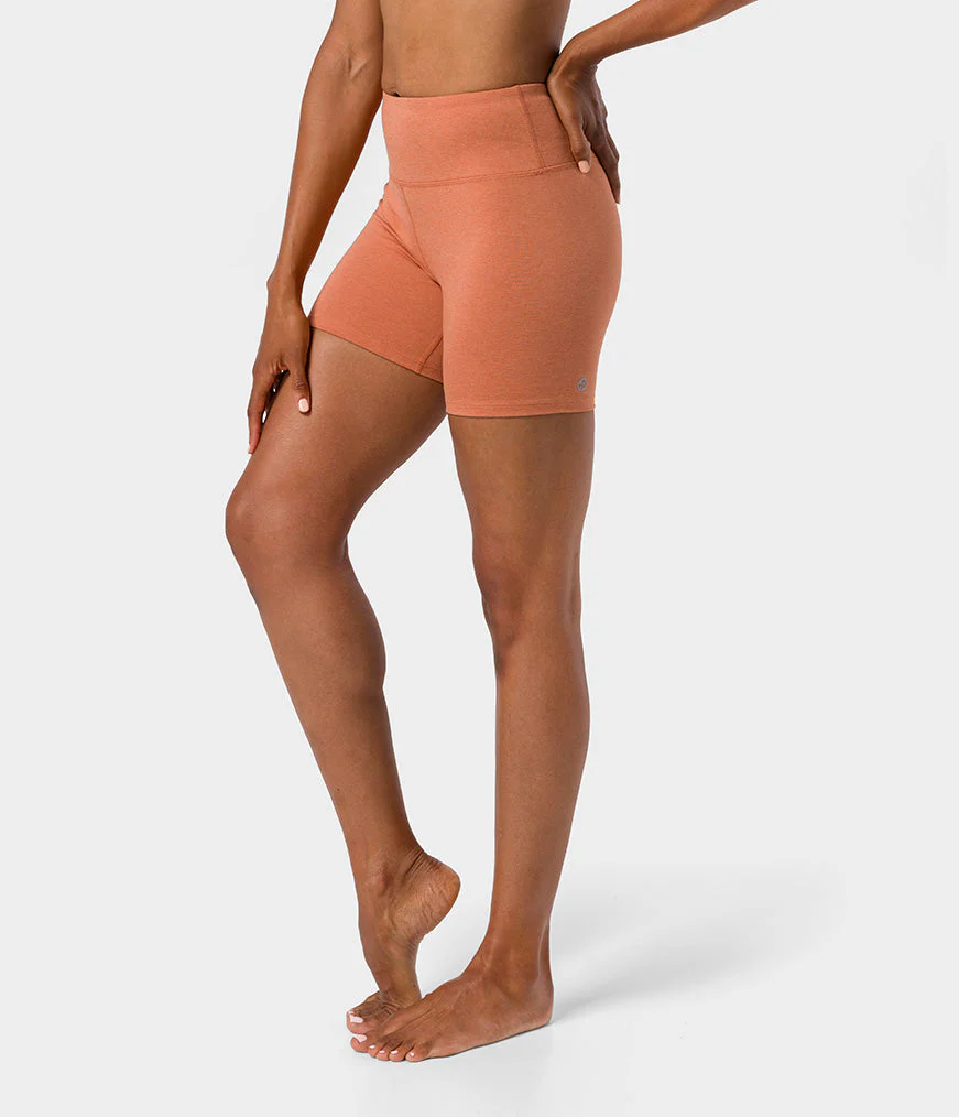 W Dhara Short - Image 4