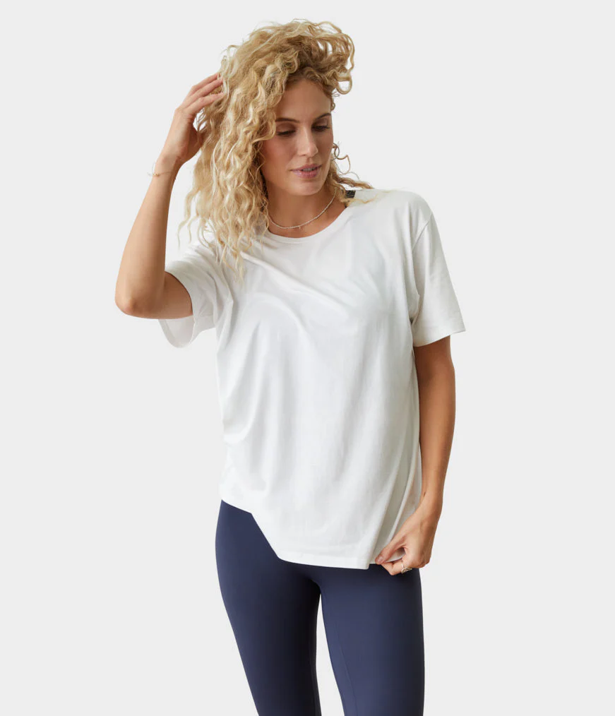 W Vinyasa Tee - Image 18